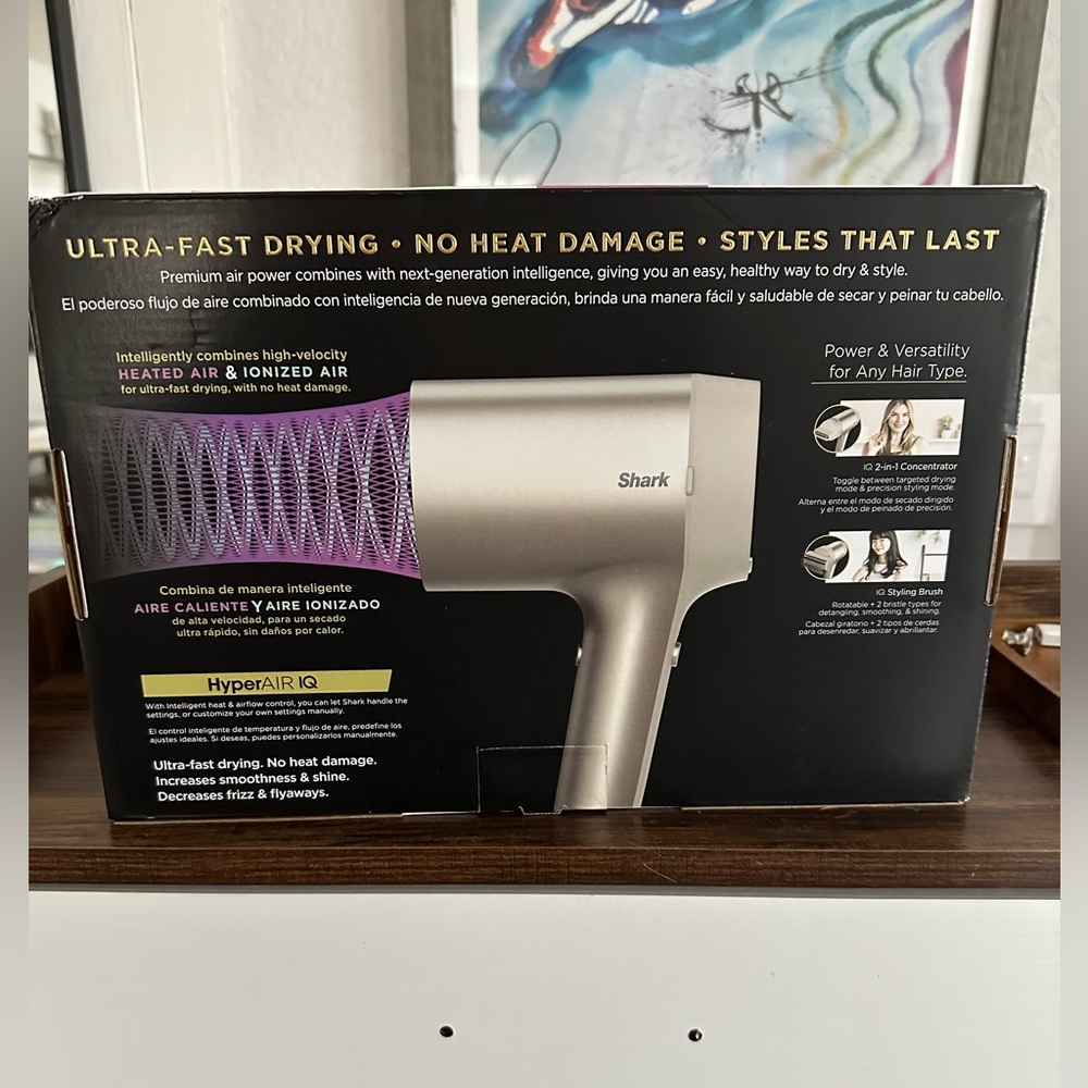 Shark HyperAIR IQ Hair Dryer & Styling System - Picture 5 of 6